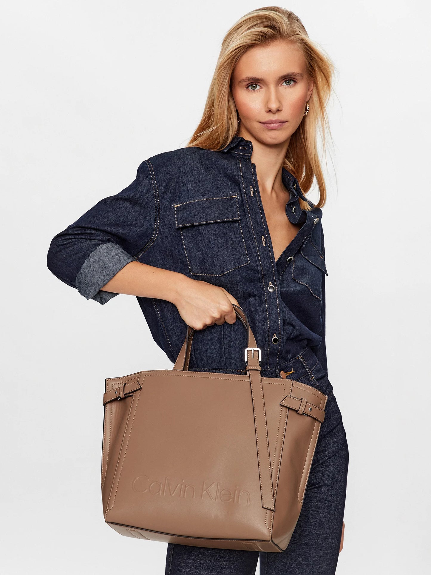 CALVIN KLEIN Minimal Hardware Tote
