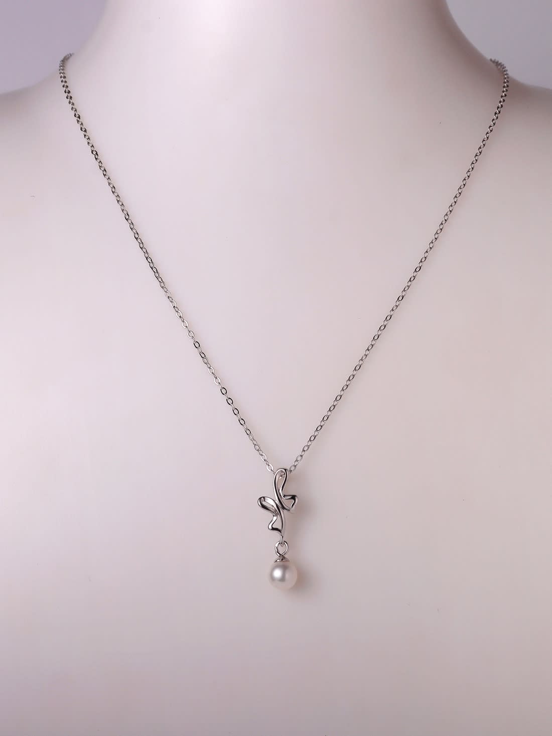 925 Sterling Silver Freshwater Pearl Necklace