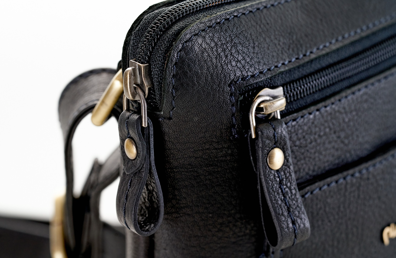 Pierre Cardin Crossbody Bag