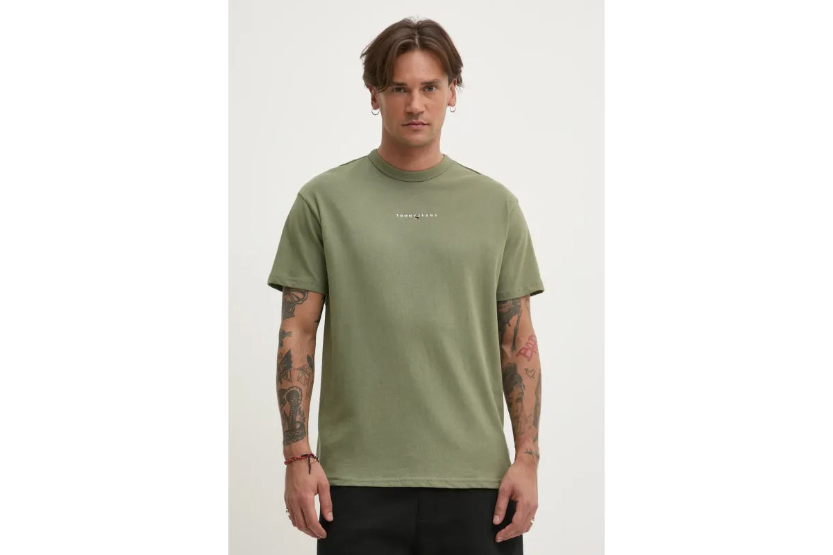 TOMMY JEANS Men T-Shirt