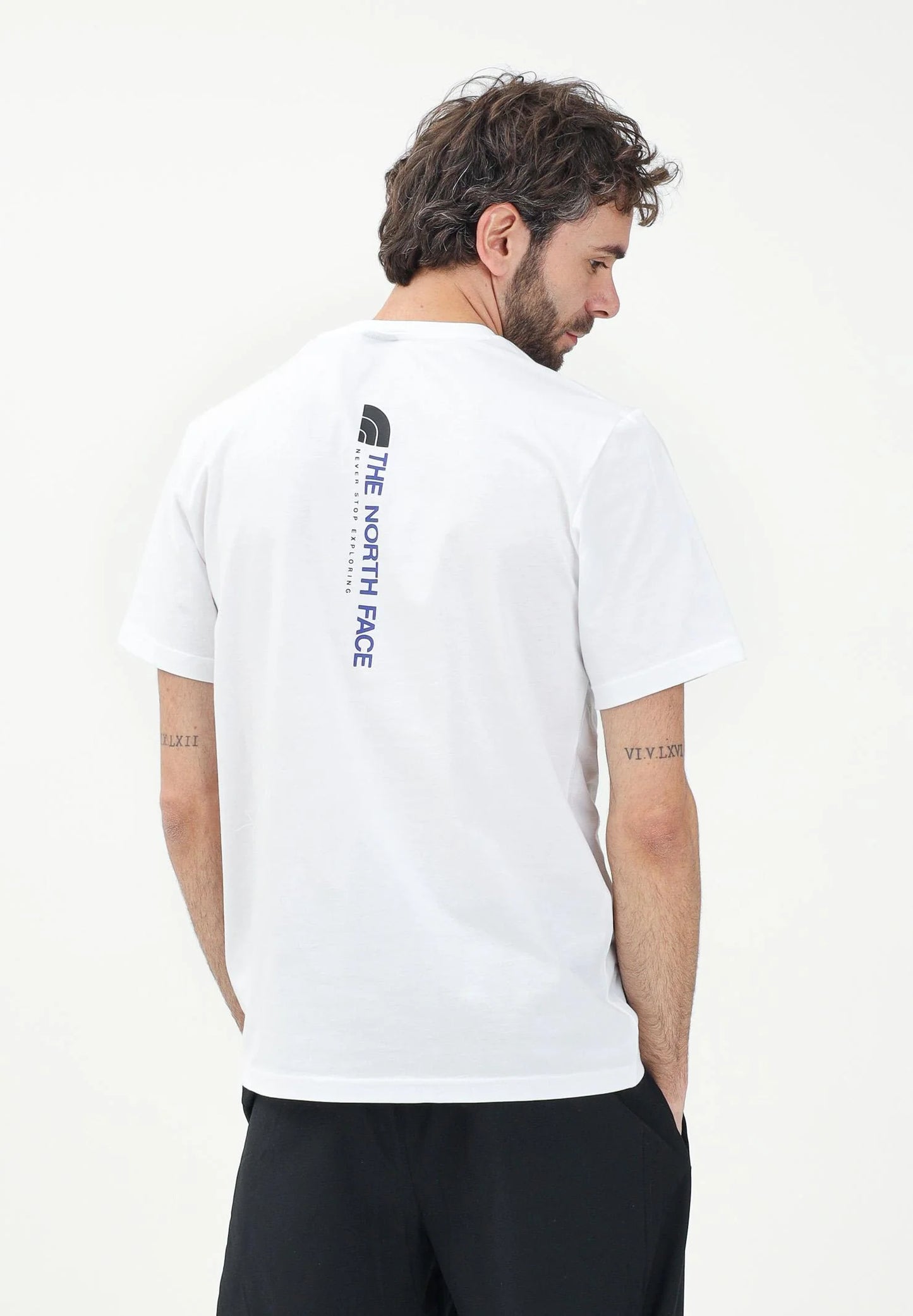 THE NORTH FACE Men T-Shirt