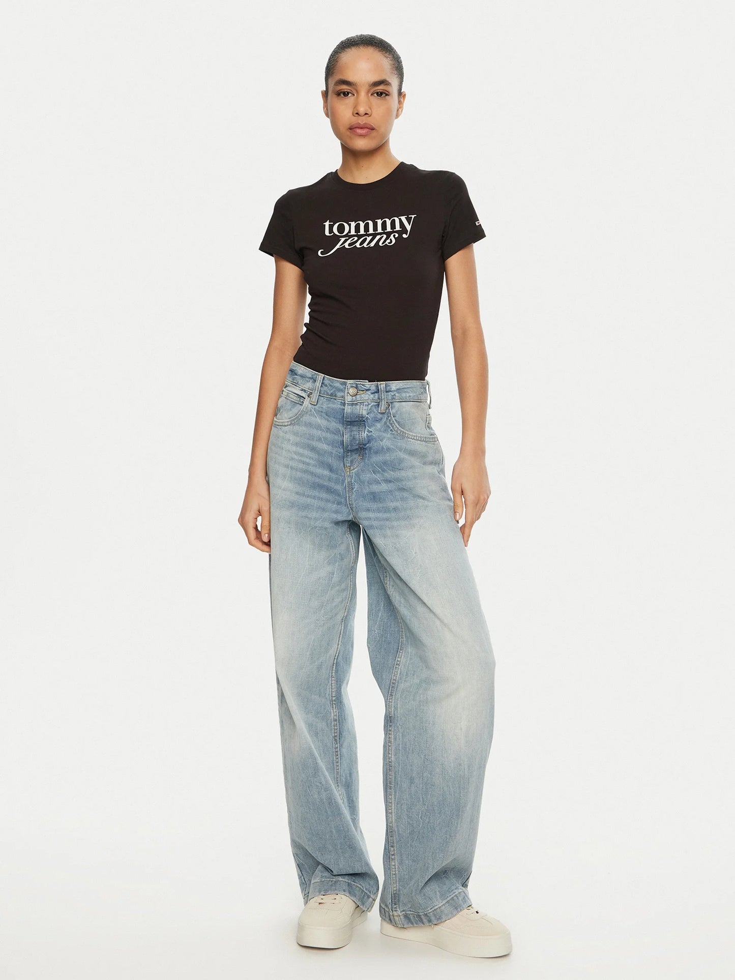 TOMMY JEANS Women T-Shirt