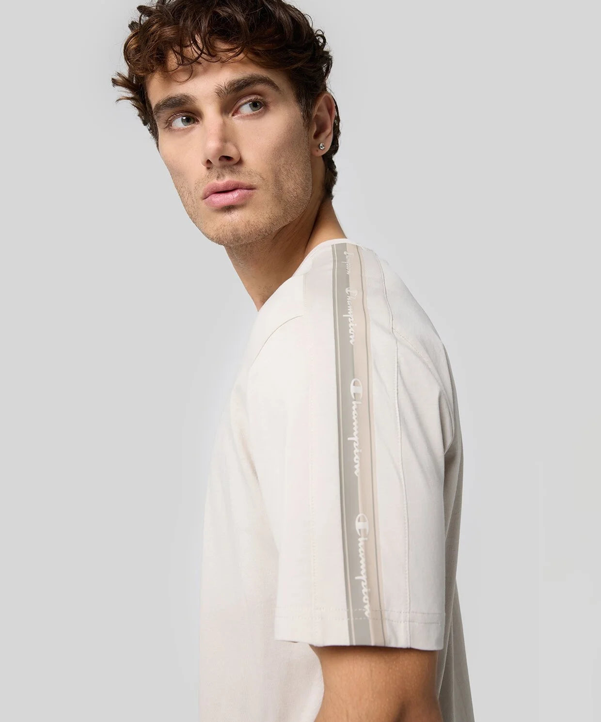 CHAMPION Men T-Shirt