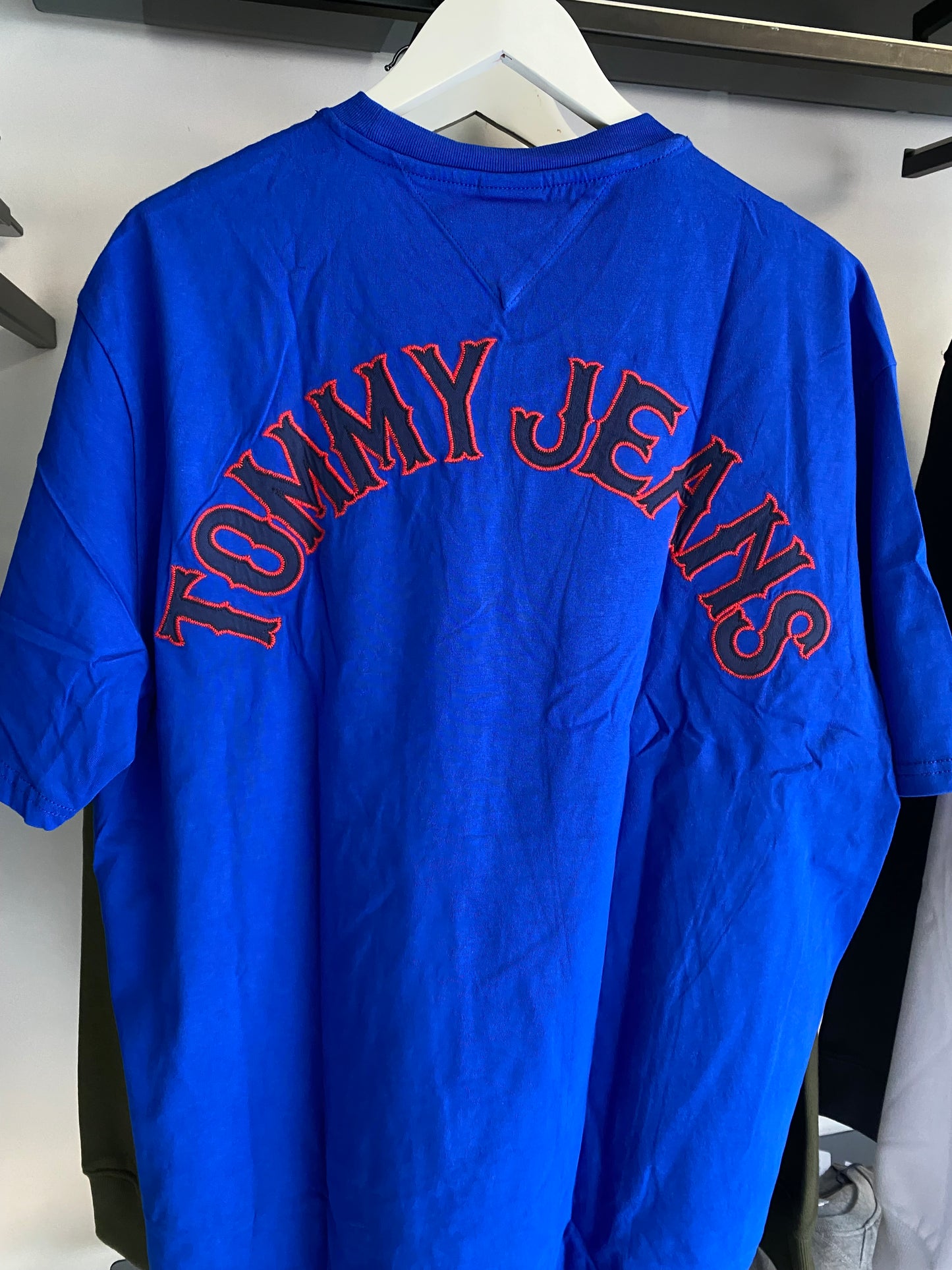 TOMMY JEANS Men T-Shirt