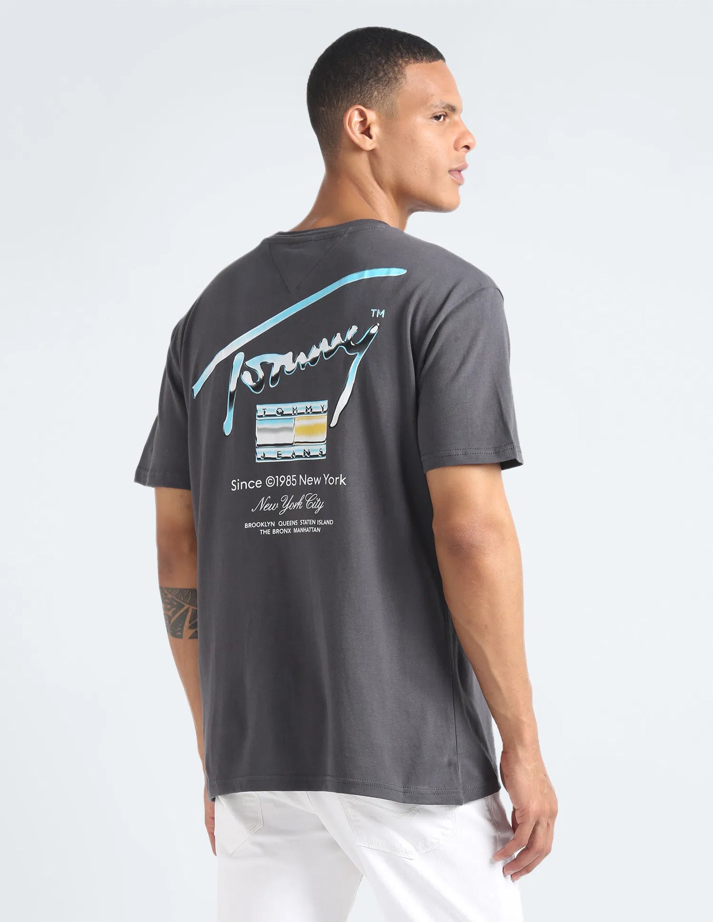 TOMMY JEANS Men T-Shirt