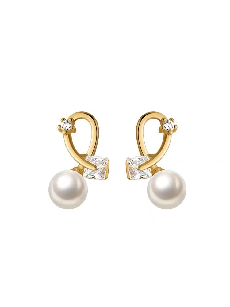 925 Sterling Silver Imitation Pearl Stud Earrings