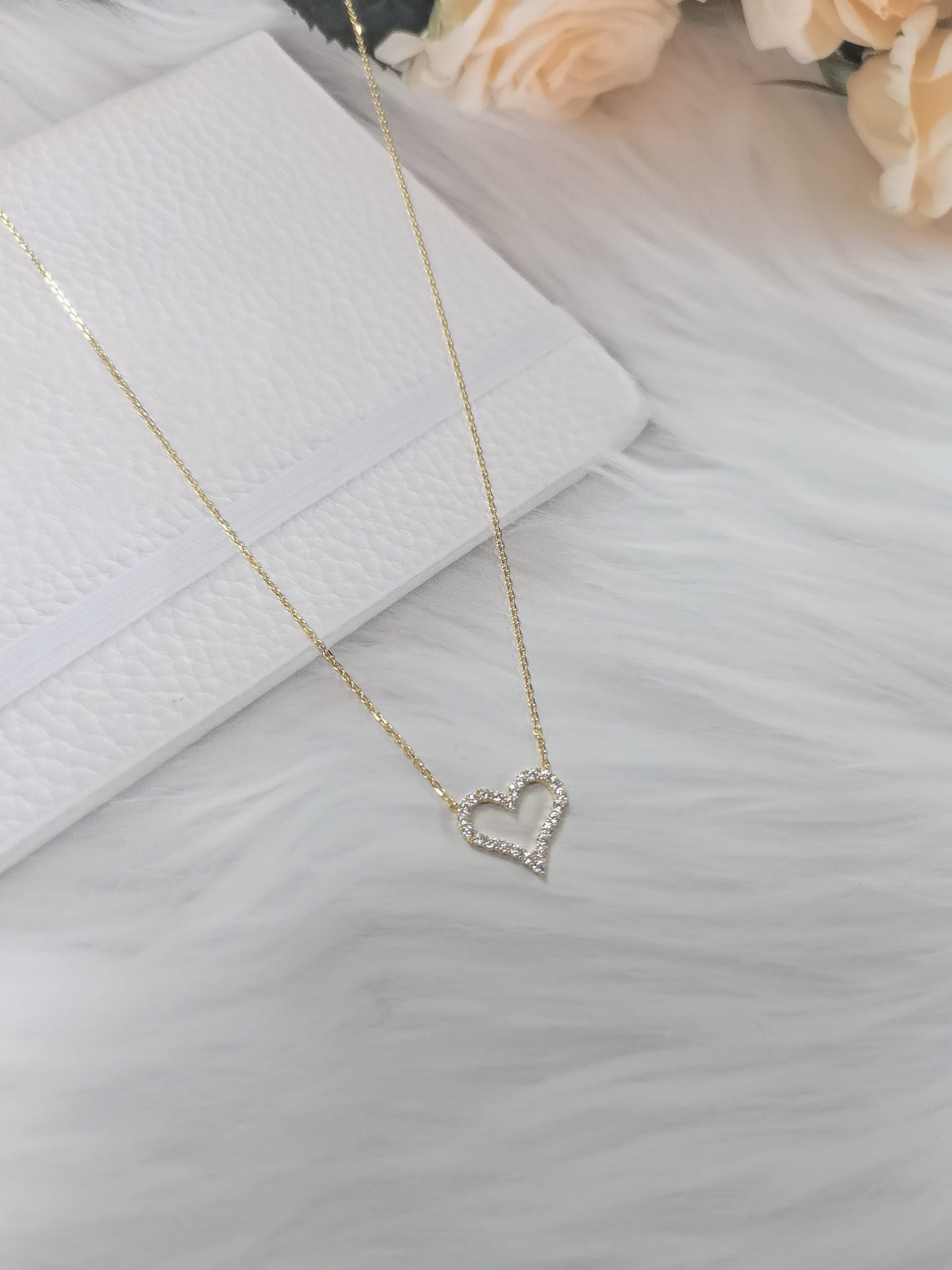 925 Sterling Silver Cubic Zirconia Heart Neckace