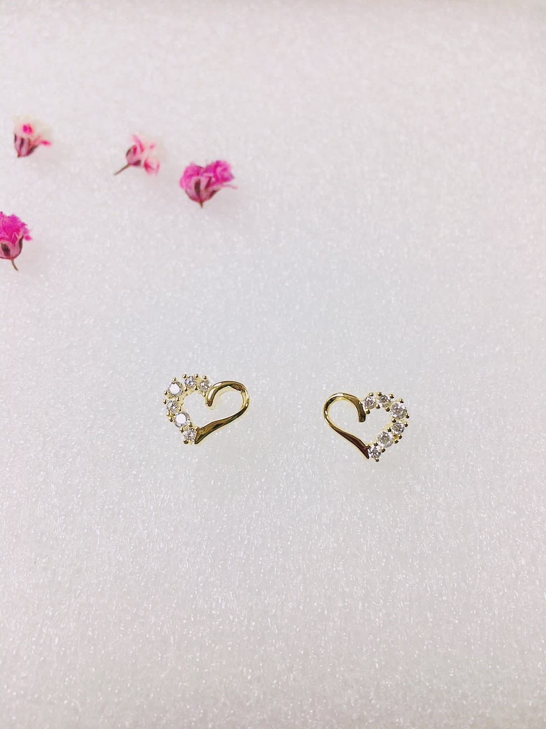 925 Sterling Silver Cubic Zirconia Heart Stud Earrings