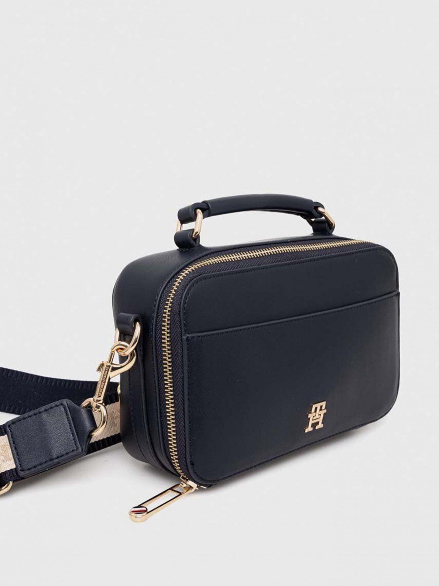 TOMMY HILFIGER Crossbody Bag