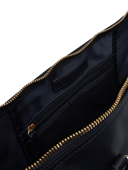 TOMMY HILFIGER Handbag