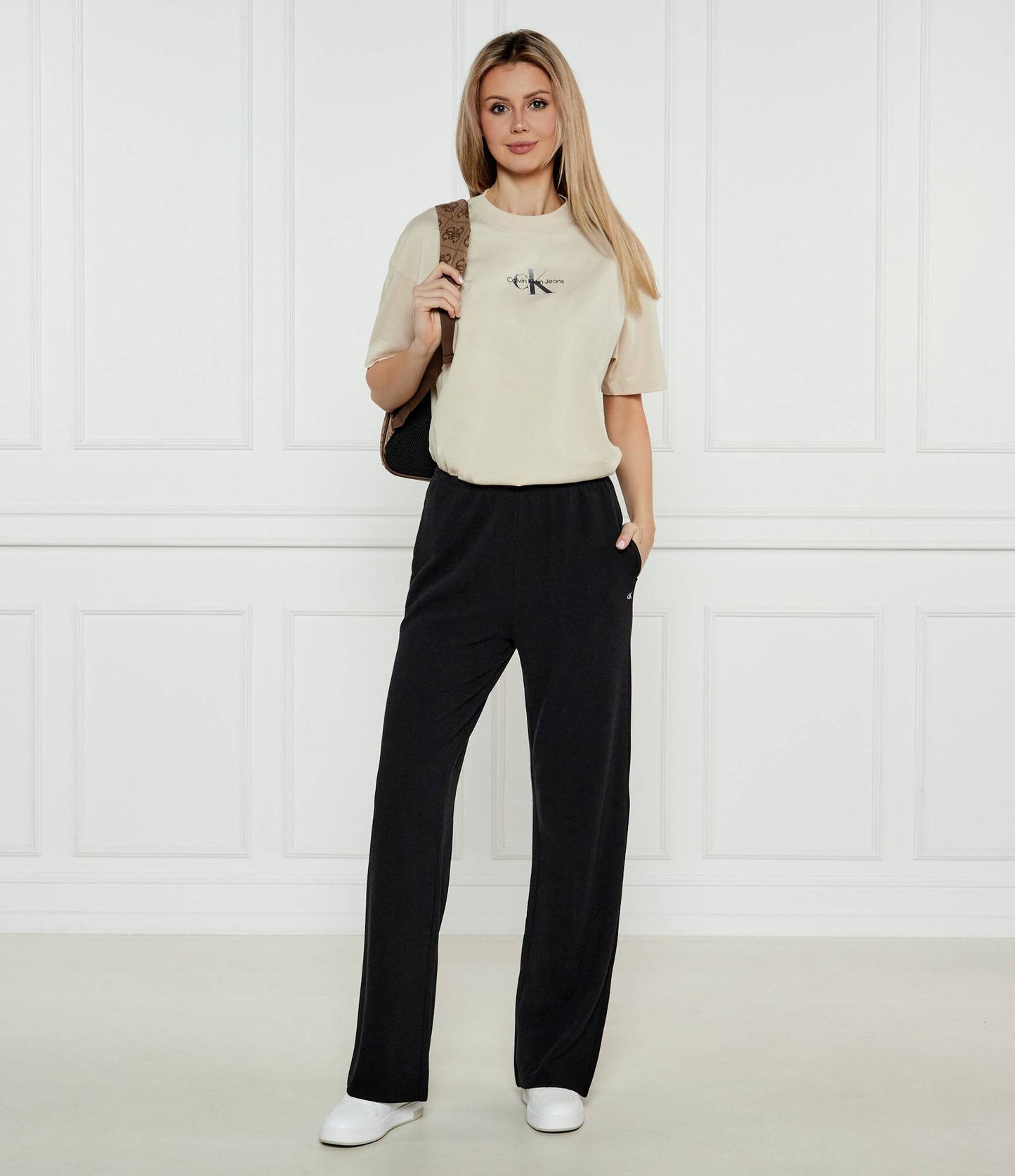 CALVIN KLEIN JEANS Women T-Shirt