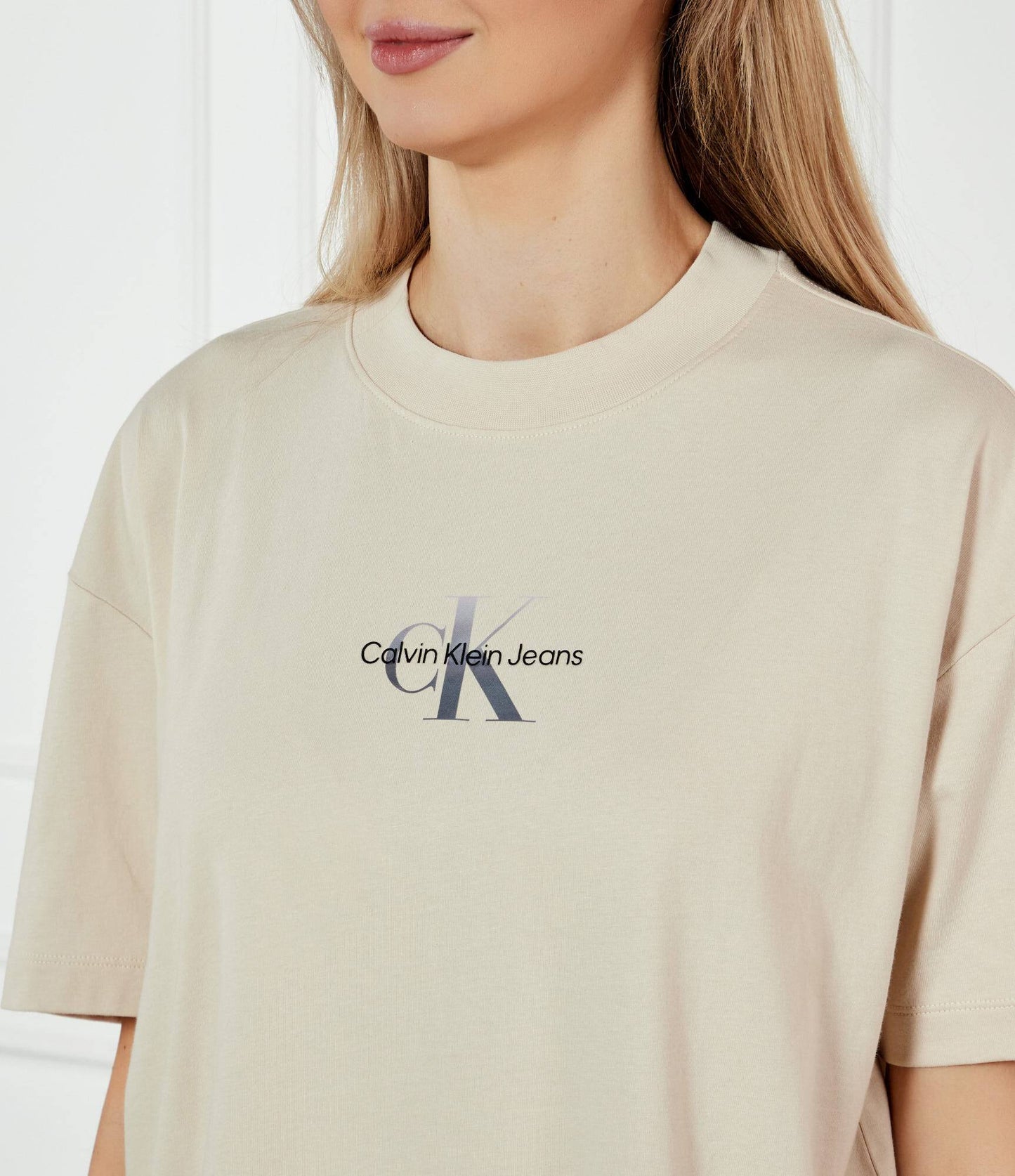 CALVIN KLEIN JEANS Women T-Shirt