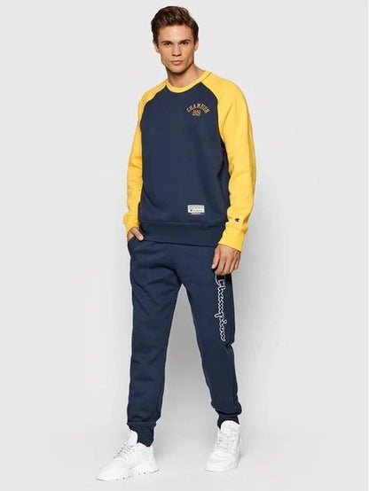 CHAMPION Men Sweatshirt