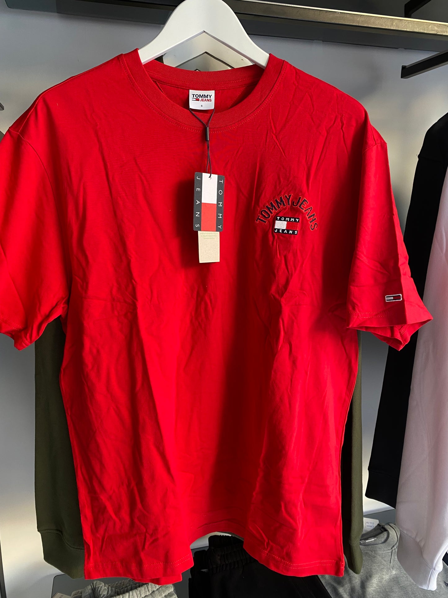 TOMMY JEANS Men T-Shirt