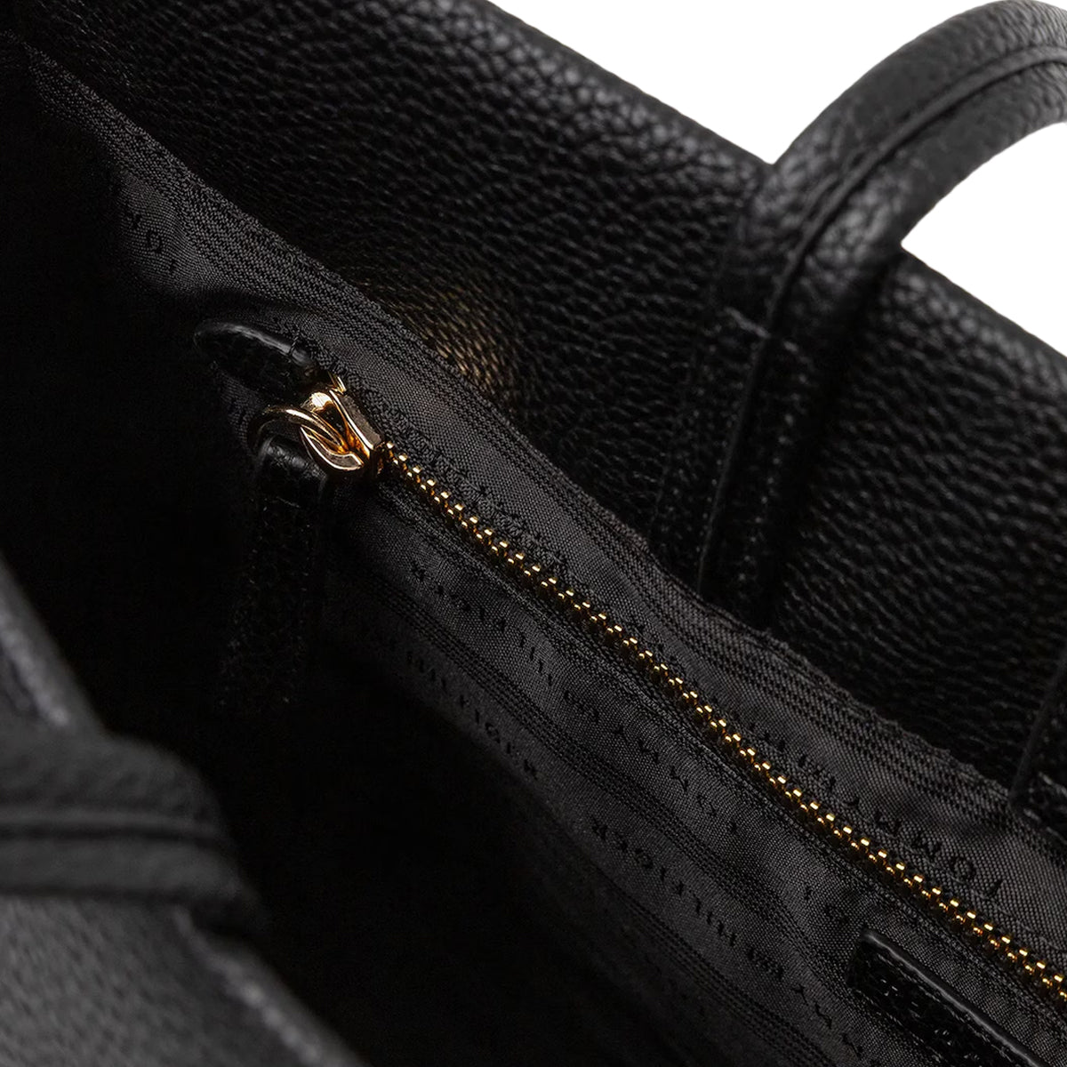 TOMMY HILFIGER Women TH Timeless Tote