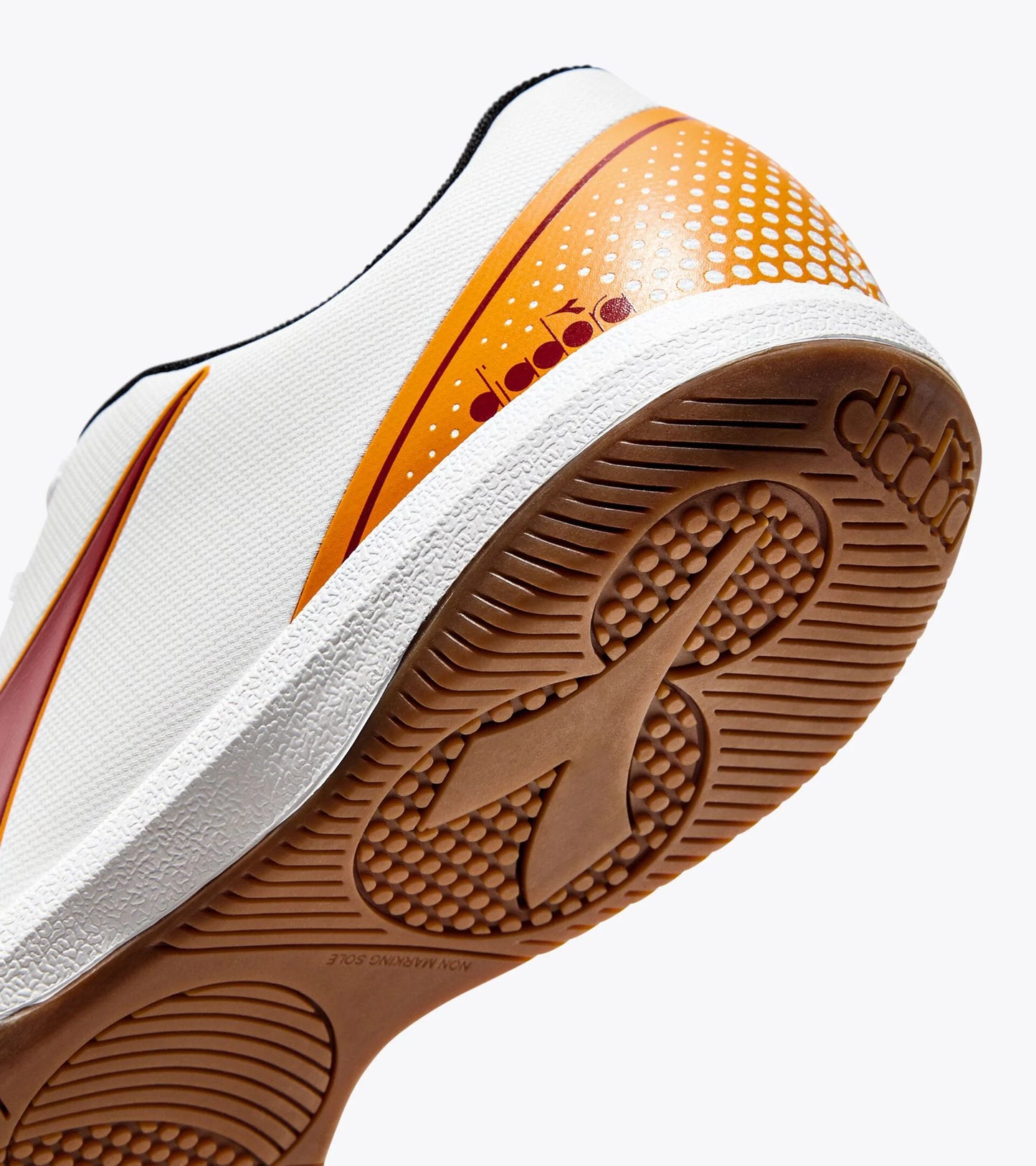 DIADORA Men Sneakers