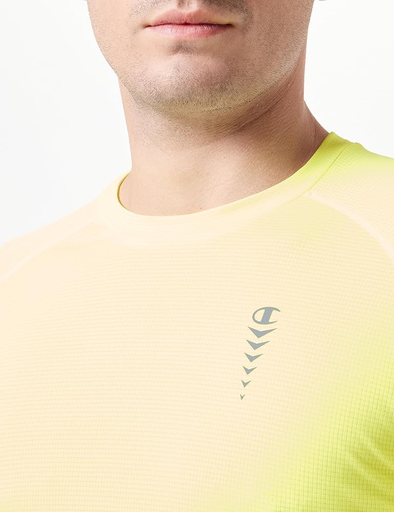 CHAMPION Men T-Shirt