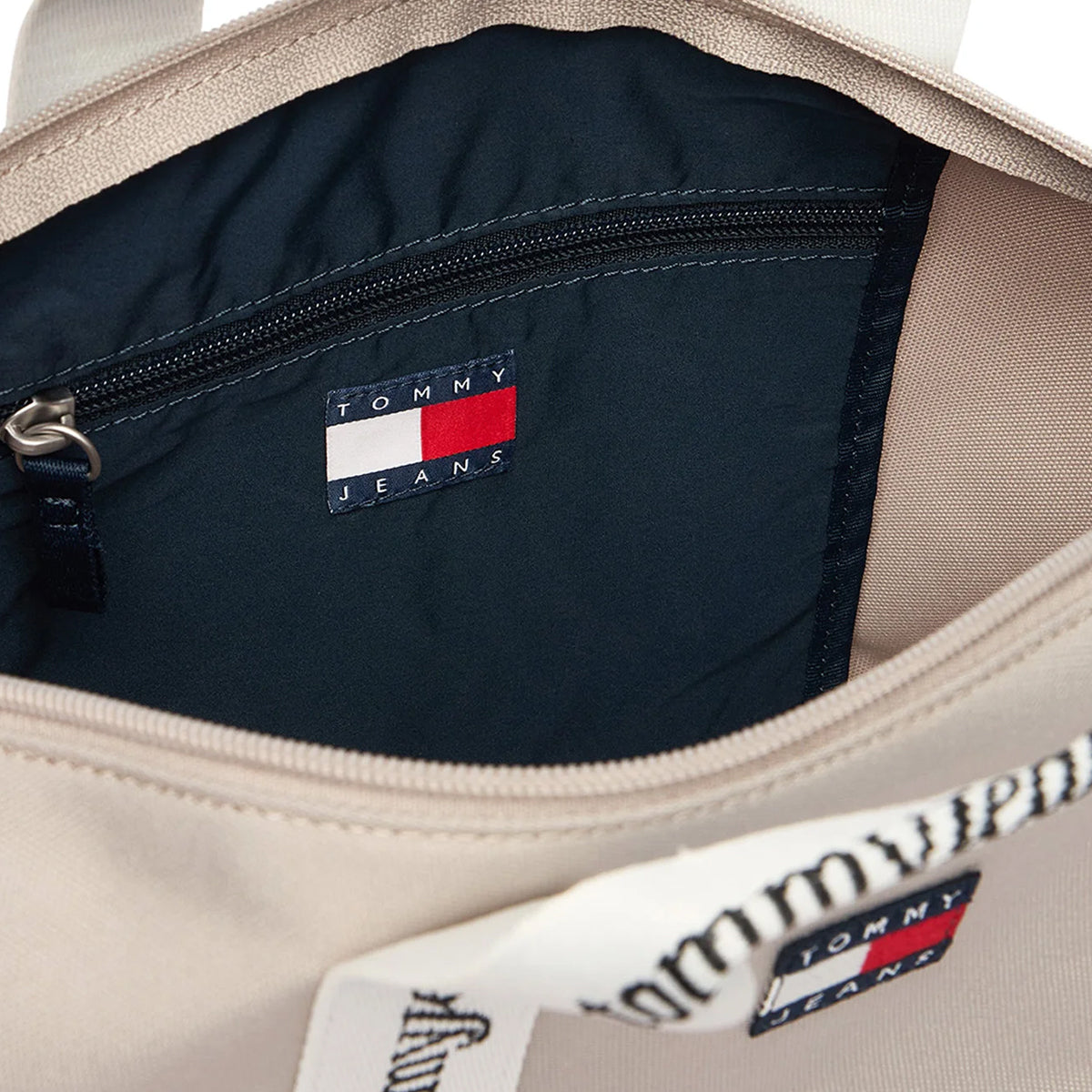 TOMMY JEANS Women TJW ESS Daily Mini Tote
