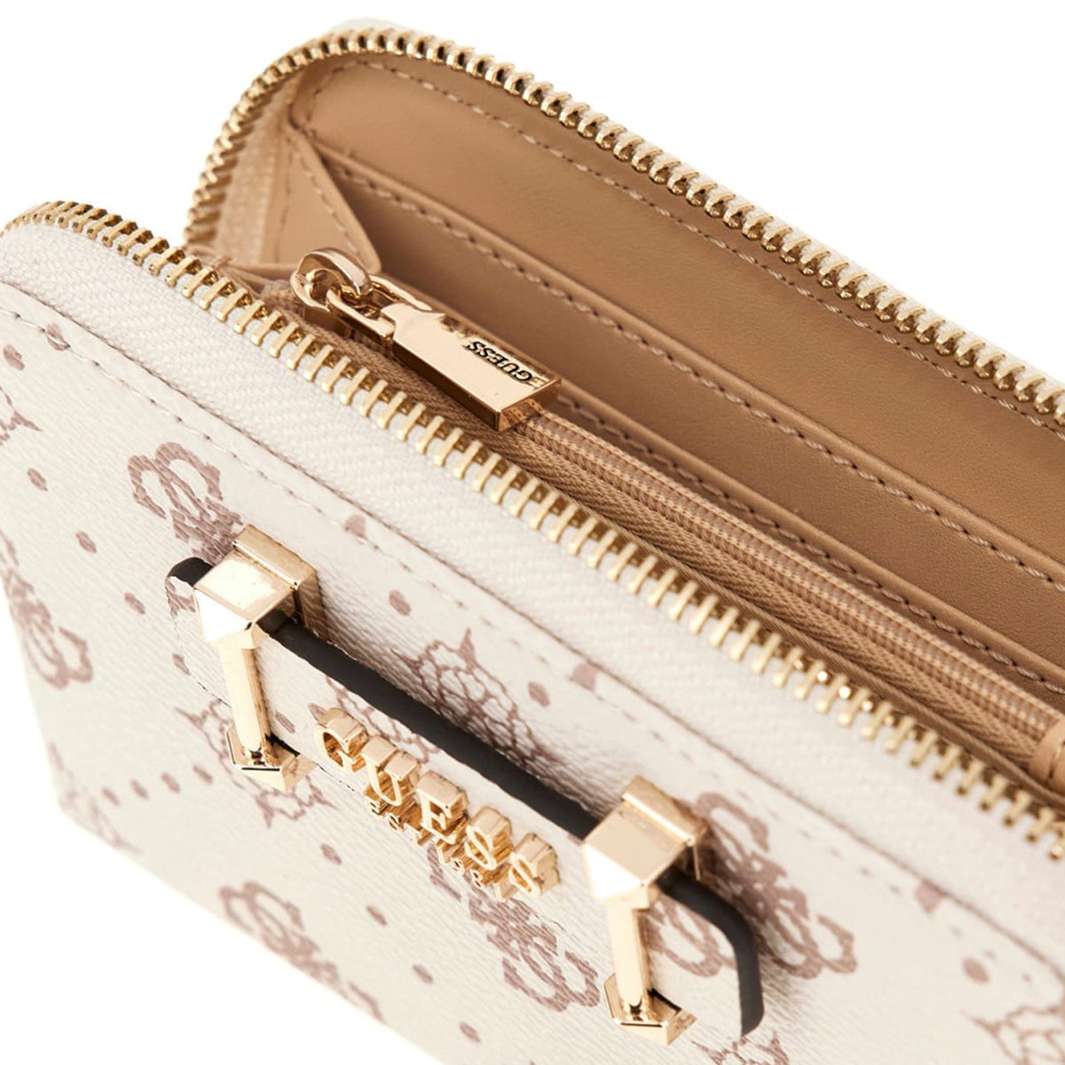 GUESS Women Wallet